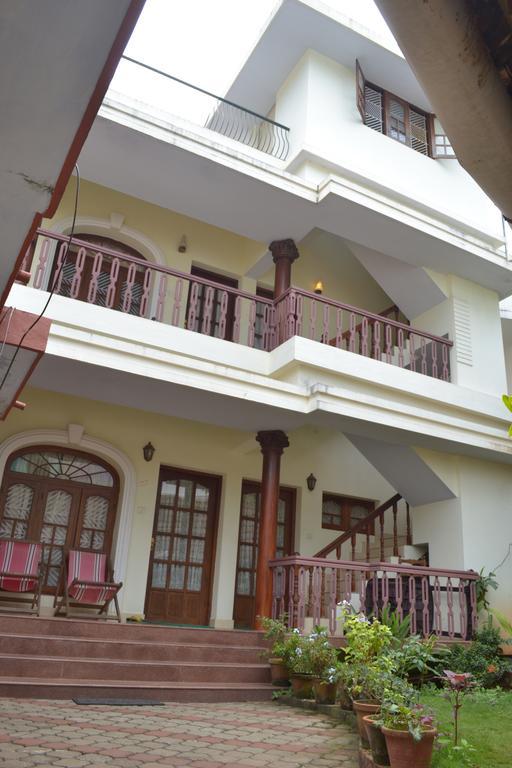 Kapithan'S Inn Kochi 外观 照片