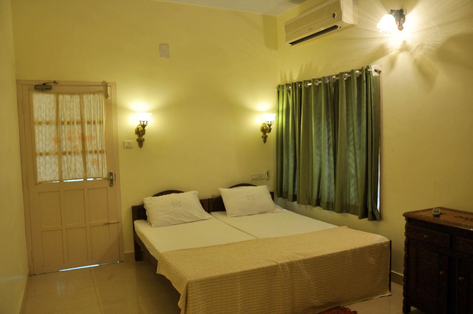 Kapithan'S Inn Kochi 外观 照片