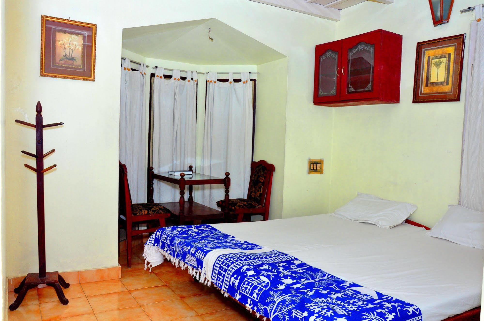Kapithan'S Inn Kochi 外观 照片
